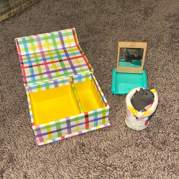 Lovevery The Pioneer Retired Mouse & Mirror set - Picture 1 of 4